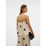Vero Moda AWARE VMROE Top In White Birch