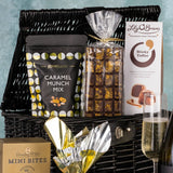 Virginia Hayward Mistletoe Gift Basket Hamper