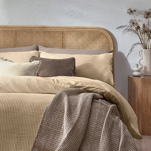 Yard Chunky Waffle Duvet Cover Set in Linen